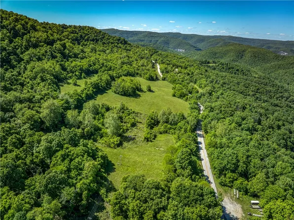 Highway 74, Ponca, AR 72670
