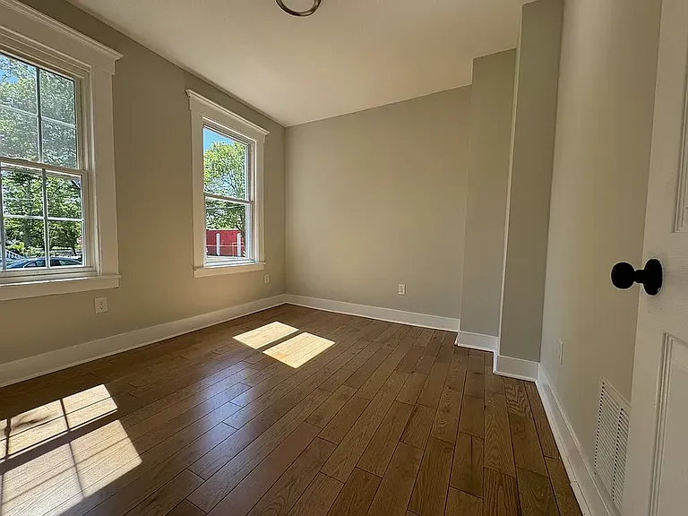 207 Goodrich St — Photo 11