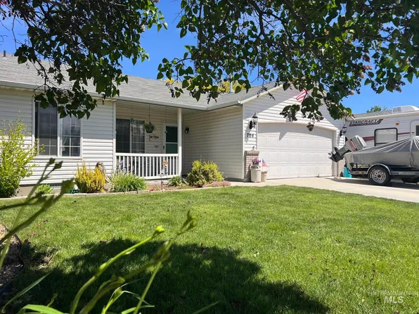 704 E Dooley Ln, Nampa, ID 83686