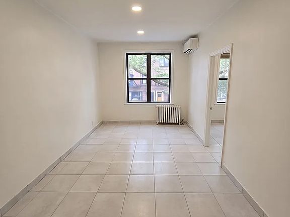3rd image of 2232 E 7th St #2F