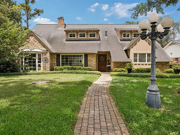 2nd image of 1638 Imperial Crown Dr
