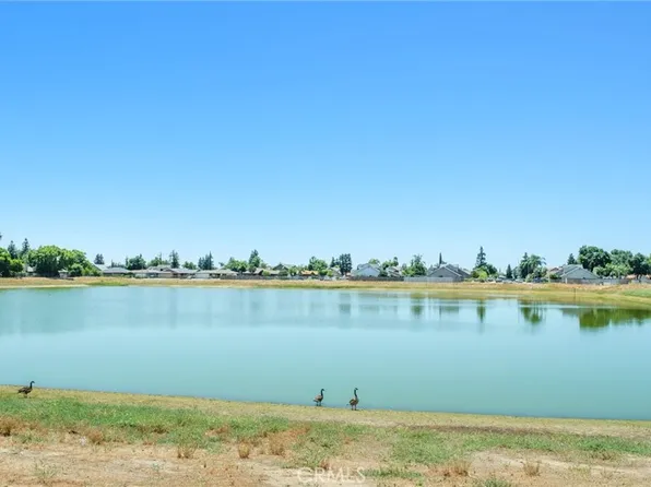 1135 Saginaw Ave, Clovis, CA 93612