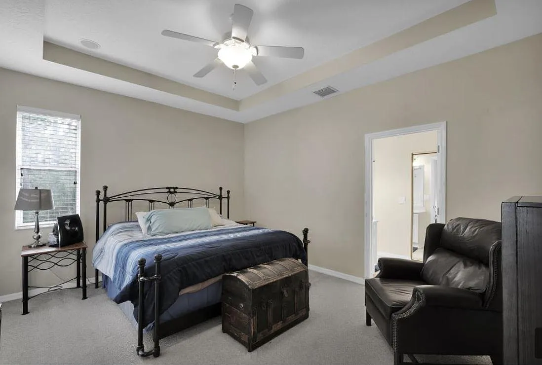 2 bed, 1628 sqft, $2,400 — Photo 3