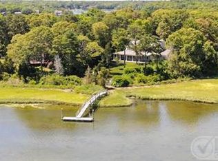 80 Punkhorn Point Rd, Mashpee, MA 02649