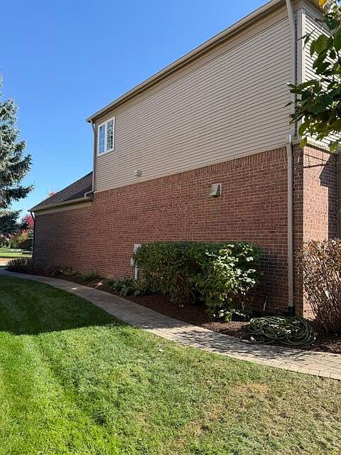 16775 Black River Dr, photo 8