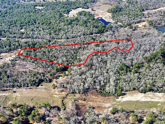 3rd image of 896 Private Road 1318