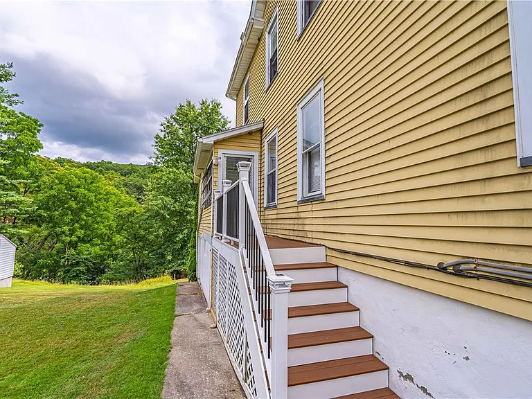 512 South St #1 — Photo 3