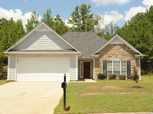 500 Camden Loop, Calera, AL 35040