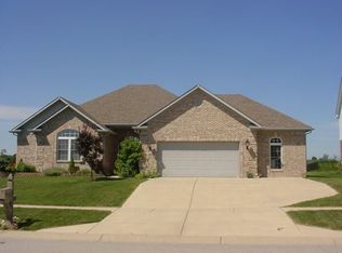 7304 Sunset Point Dr, Indianapolis, IN 46259