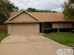 1704 Queen St, Fort Worth, TX 76103