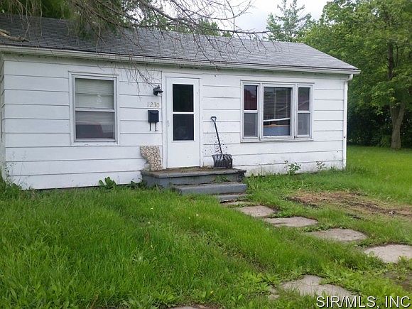 1st image of 1230 E Olive St