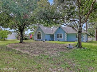 776 Haftez St NE, Palm Bay, FL 32907