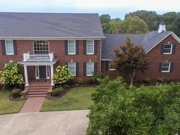 2787 Meacham Rd, Dyersburg, TN 38024