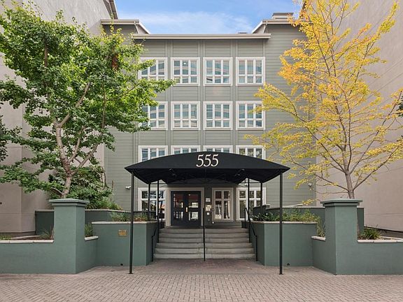 4th image of 555 10th St APT 102