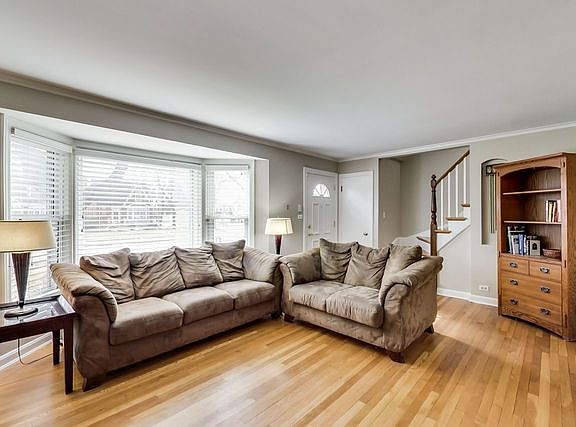 5th image of 7754 W Bryn Mawr Ave