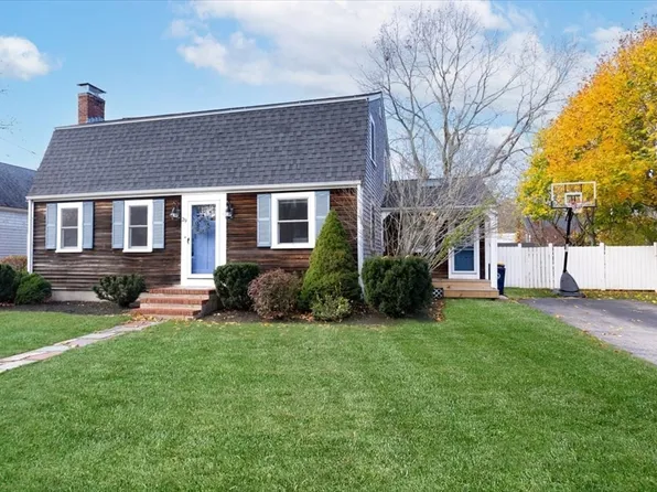 29 Knollwood Rd, Norwell, MA 02061