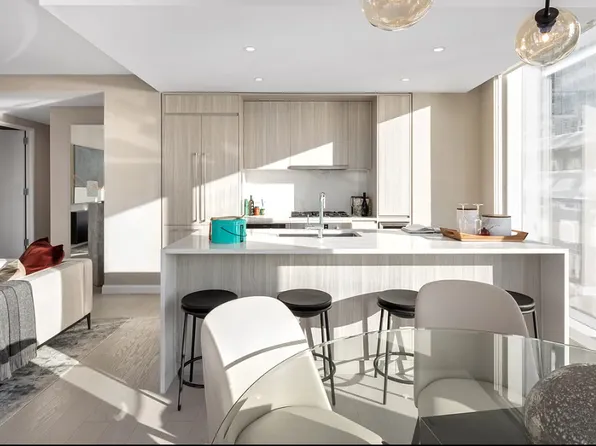 400 West 61st Street 2534 image 2 of 17