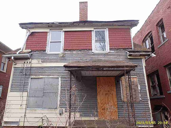 3038 Columbus