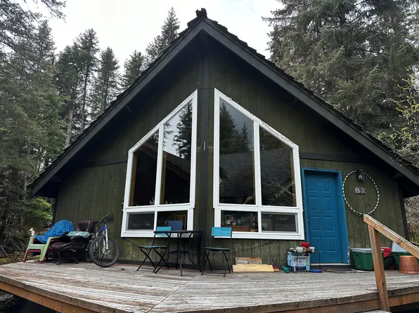 (undisclosed Address), Girdwood, AK 99587