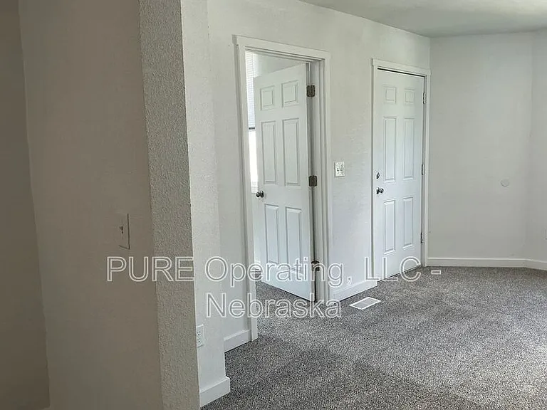 4245 Burdette St — Photo 19