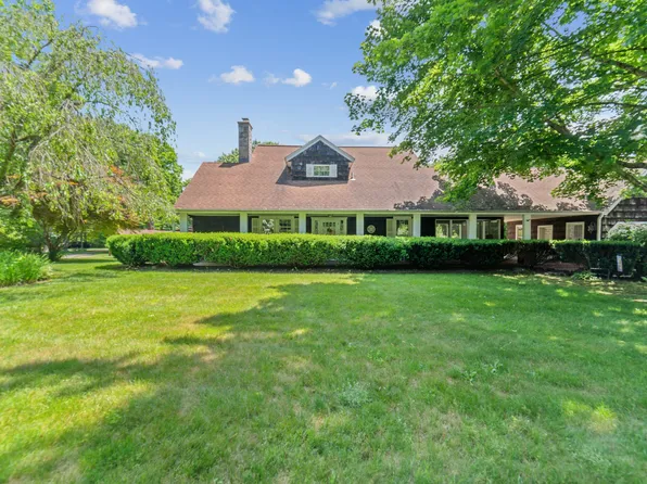 12 Dorman Road, Oxford, CT 06478