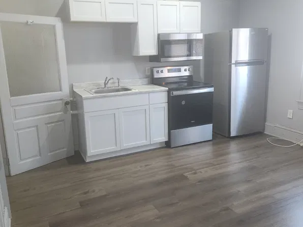 68 E Main St #1, Red Lion, PA 17356