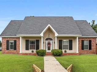 10 Michael Dr, Luling, LA 70070