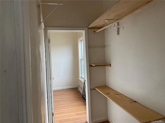 4th image of 1470 Saint Lawrence Ave #2
