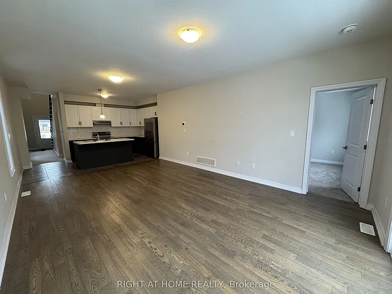 4311 Mann St #46 — Photo 8
