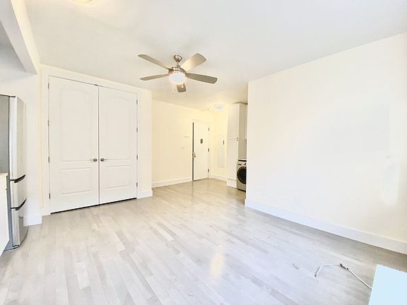 5th image of 66 Saint Nicholas Pl APT B57