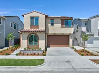 551 Leonard Dr, Rancho Mission Viejo, CA 92694