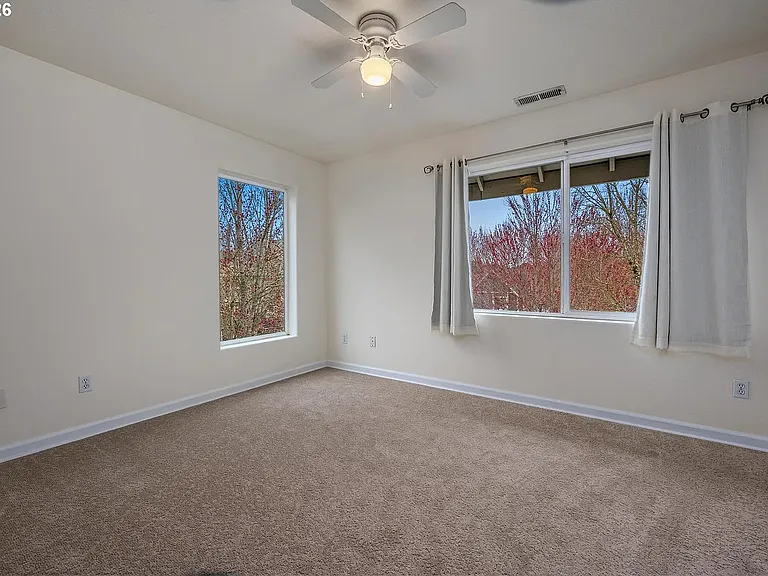 900 SW 173rd Ave — Photo 12