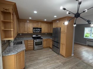 611 Fairway Rd #A, Linden, NJ 07036