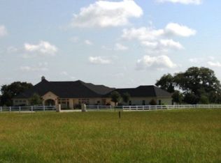 2662 State Highway 111 E, Yoakum, TX 77995