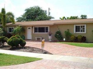 17230 NW 78th Ct, Hialeah, FL 33015