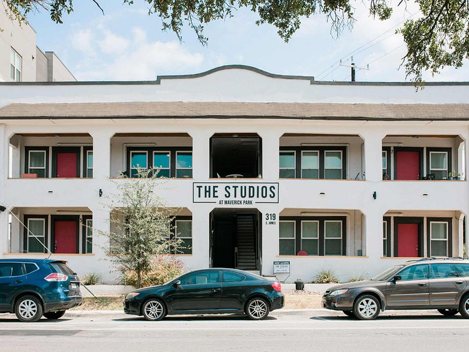 Studios Exterior