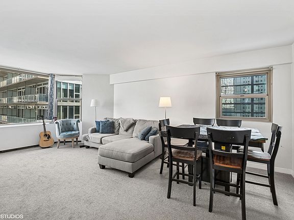 5th image of 535 N Michigan Ave APT 1209