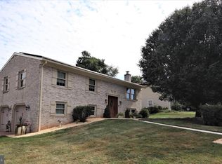 17806 Greentree Ter, Hagerstown, MD