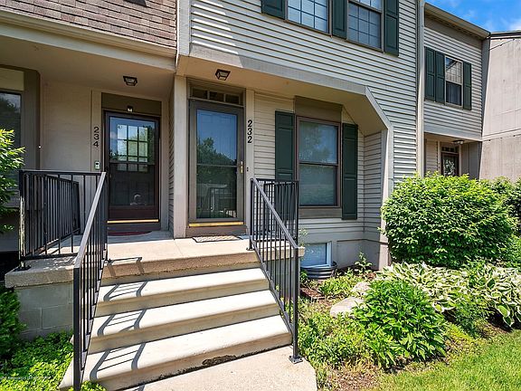 4th image of 232 Park Meadows Dr