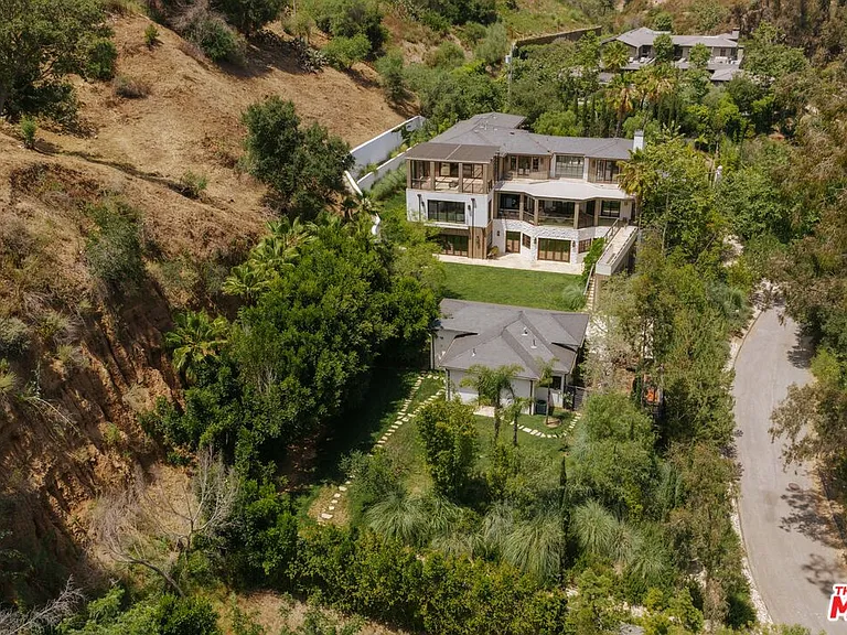 1105 Rivas Canyon Rd — Photo 2