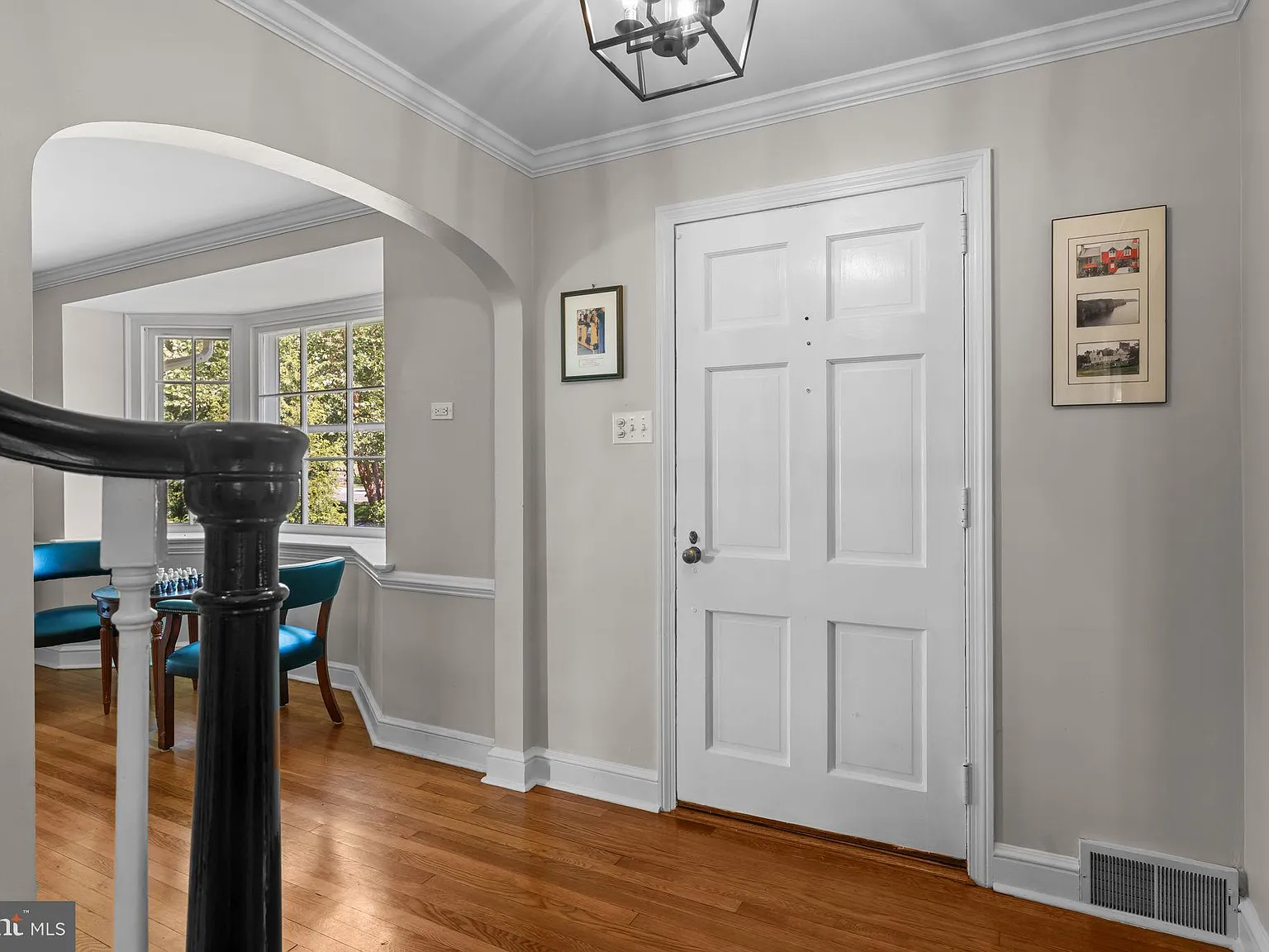 4 bed, 3.5 bath, 3564 sqft, $9,400 — Photo 4