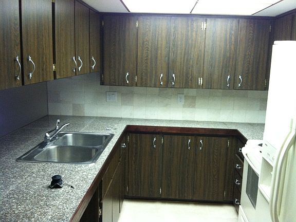 4th image of 9031 Ledgestone Ln