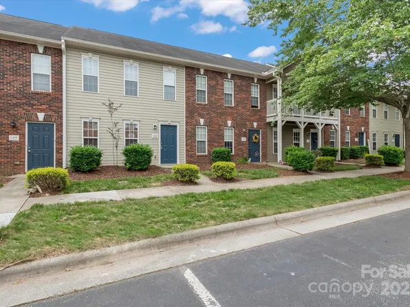 128 Locomotive Ln, Mooresville, NC 28115