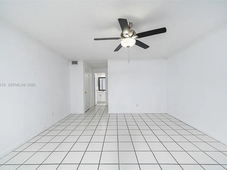 1220 SW 131st Place Cir W #1220 — Photo 18