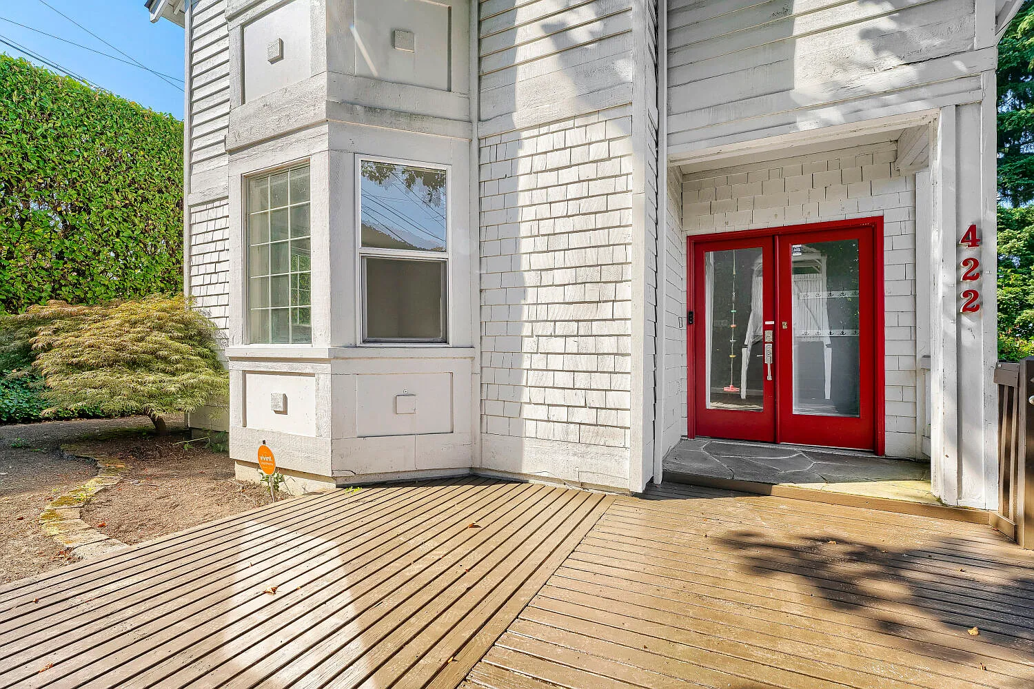 4 bed, 3300 sqft, $7,000 — Photo 2