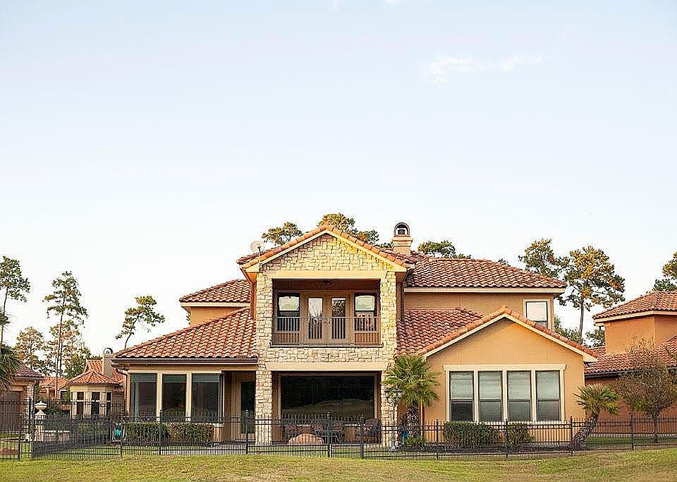 2nd image of 16139 Villa Fontana Way