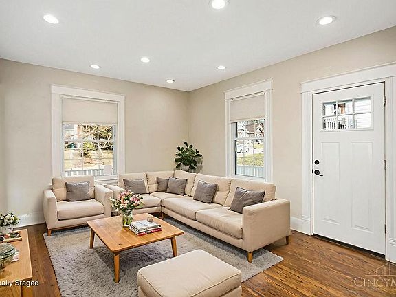 3rd image of 4817 Plainville Rd