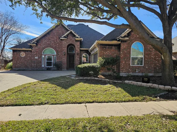 6605 Baycrest Cir, Sachse, TX 75048