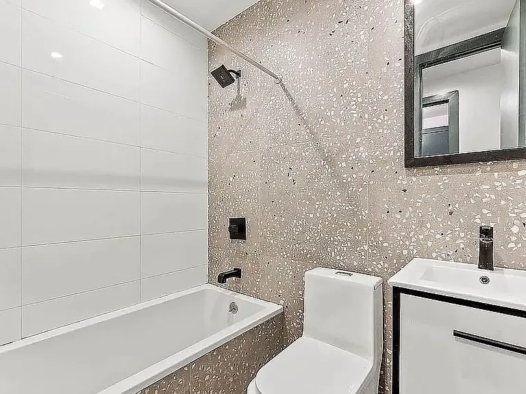 1115 Jefferson Ave #2A — Photo 10