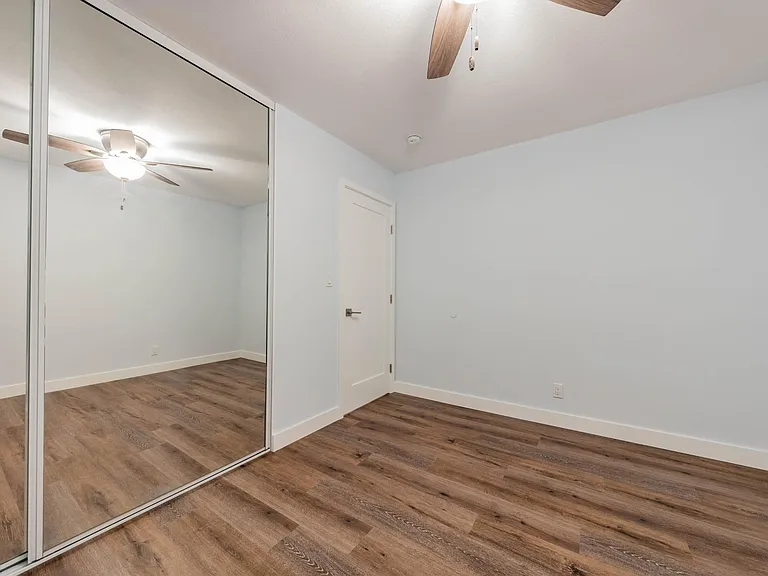 12547 Josephine St — Photo 14
